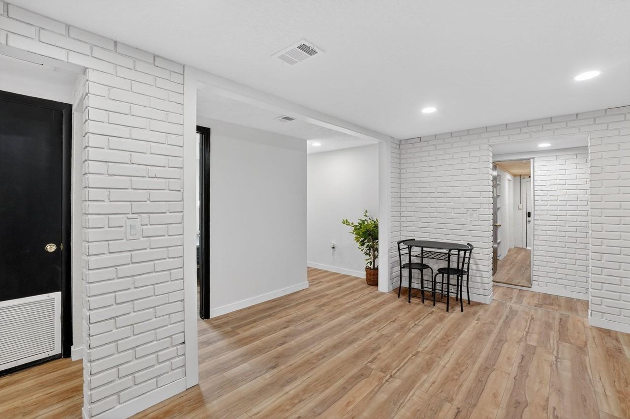 Tampico Rd - Photo 5 of 19