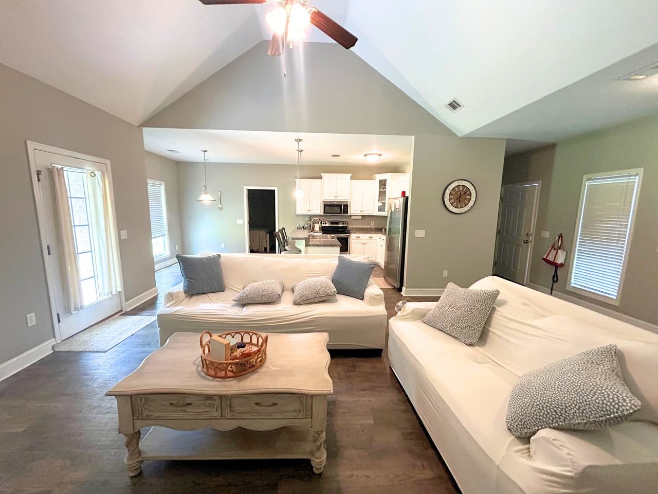 425 Serenity Ave #1 - Photo 2 of 13