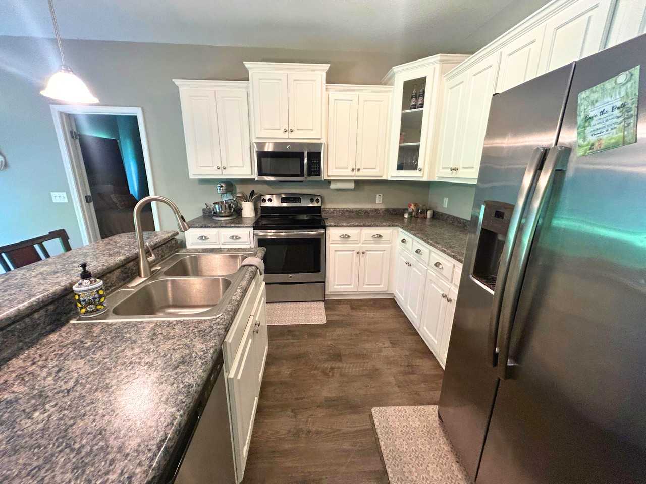 425 Serenity Ave #1 - Photo 5 of 13