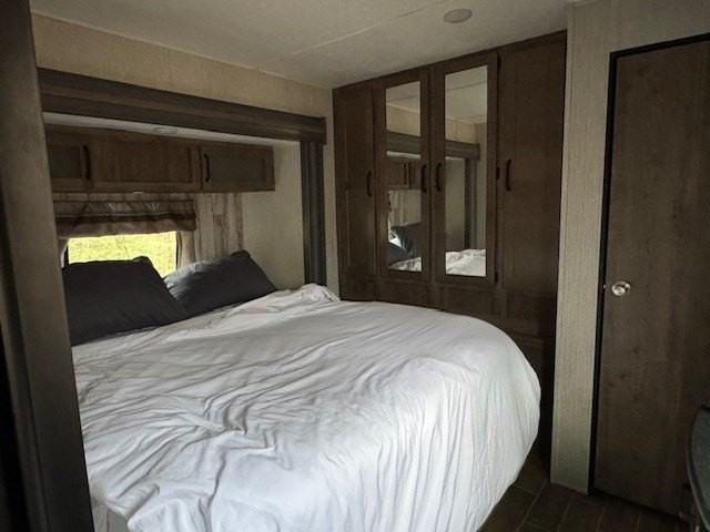 79 35th St - Photo 7 of 37