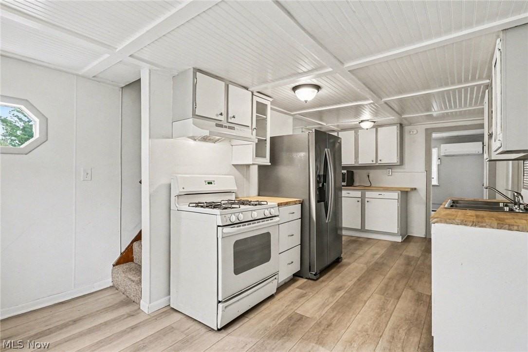 5425 Ohio St - Photo 7 of 23