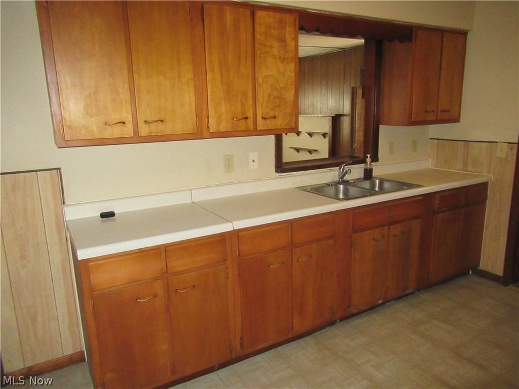 7594 Southland Dr - Photo 7 of 20