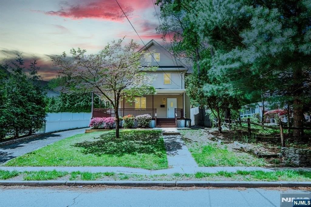 225 Brookside Ave - Photo 7 of 28