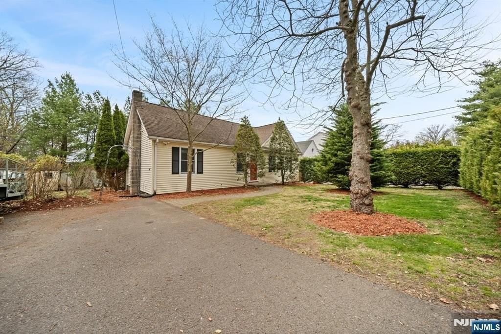 26 Wostbrock Ln - Photo 2 of 24