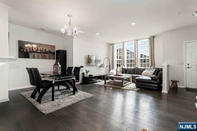 1 Kennedy Ln - Photo 6 of 38