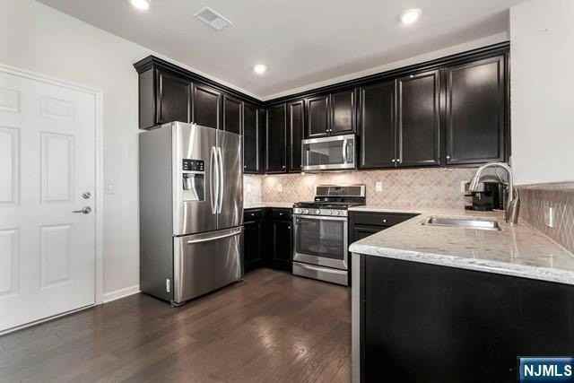 1 Kennedy Ln - Photo 7 of 38