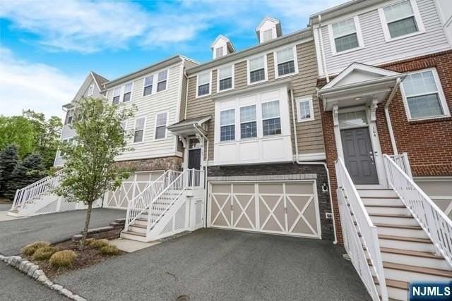 103 Orchard Ter - Photo 2 of 27