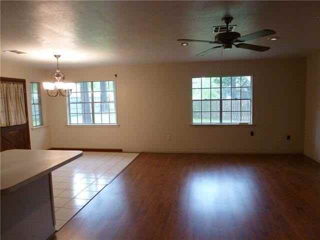 266 Cindy Lou Pl - Photo 3 of 21