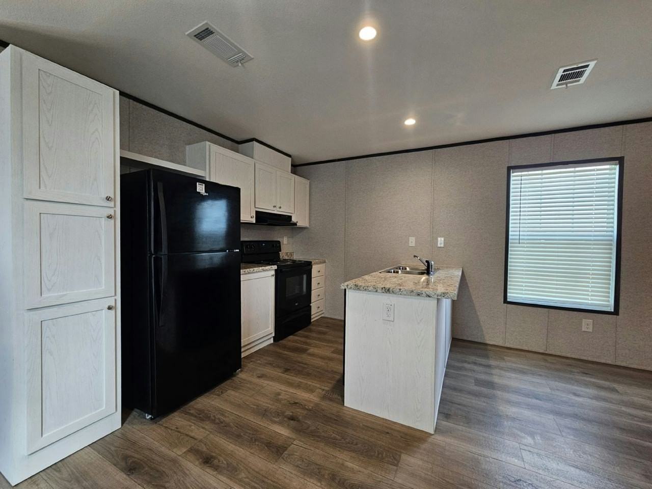 1057 Myakka Dr #2102 - Photo 2 of 11