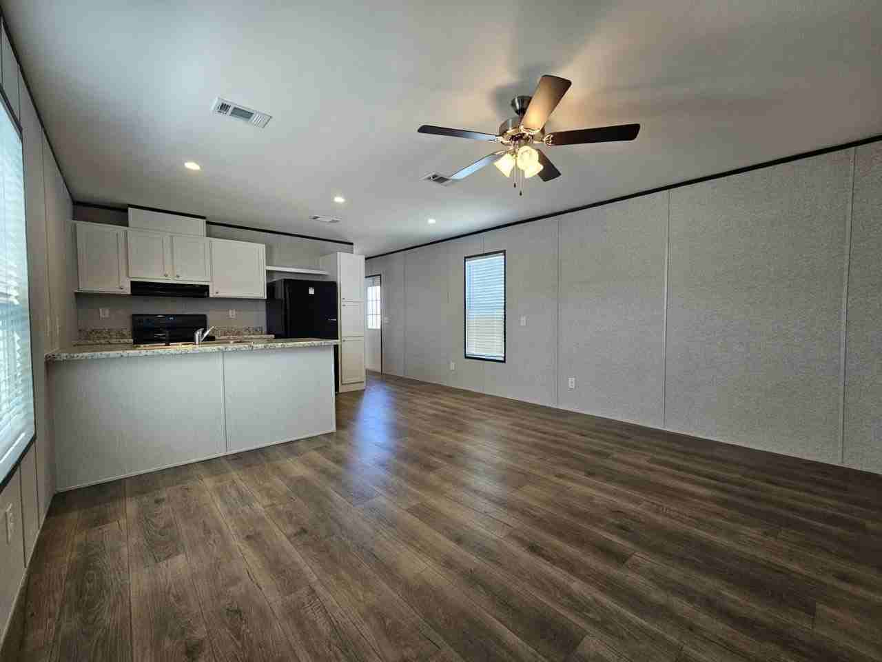 553 Suwanee Dr #2144 - Photo 2 of 10