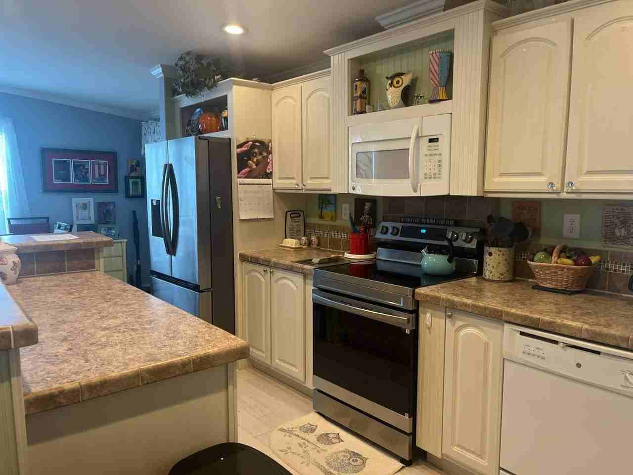 5904 Sw 59th Ln - Photo 3 of 15