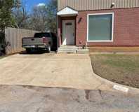 6719 Nw 37th St - Photo 1 of 1
