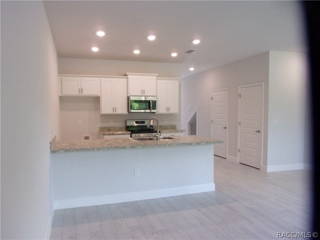 215 Bittern Loop - Photo 6 of 38