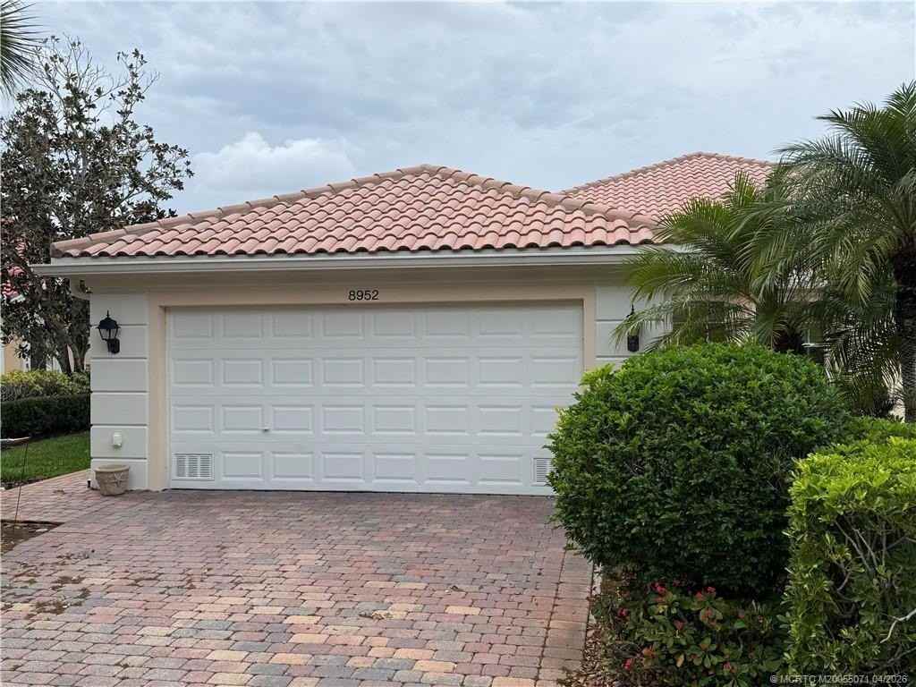 8952 Se Retreat Dr - Photo 3 of 13