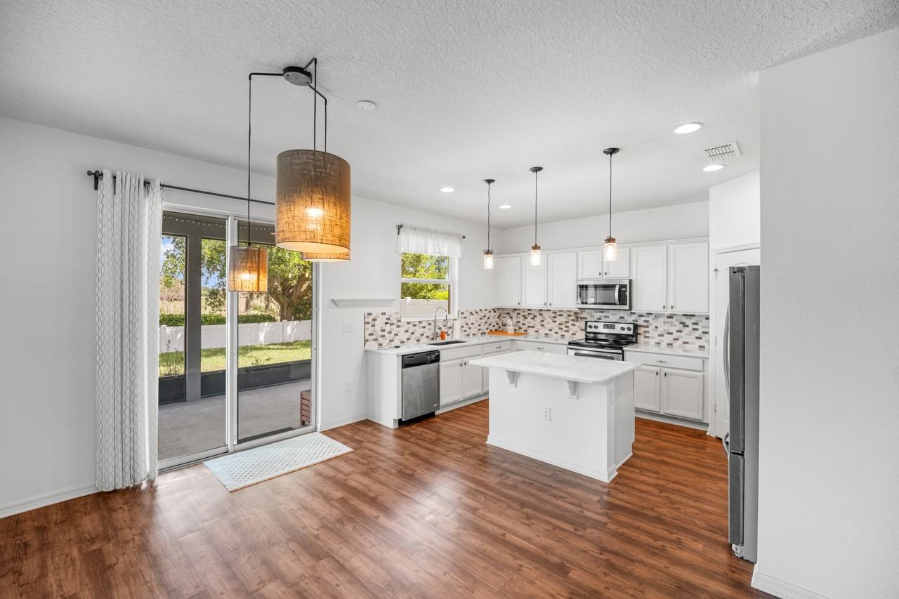 2813 Shelburne Way #1 - Photo 5 of 28