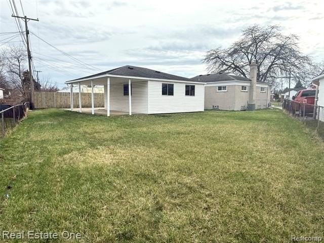 6582 Sterling Ct - Photo 2 of 3