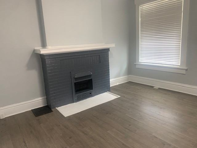 939 Linwood Ave #1 - Photo 3 of 21