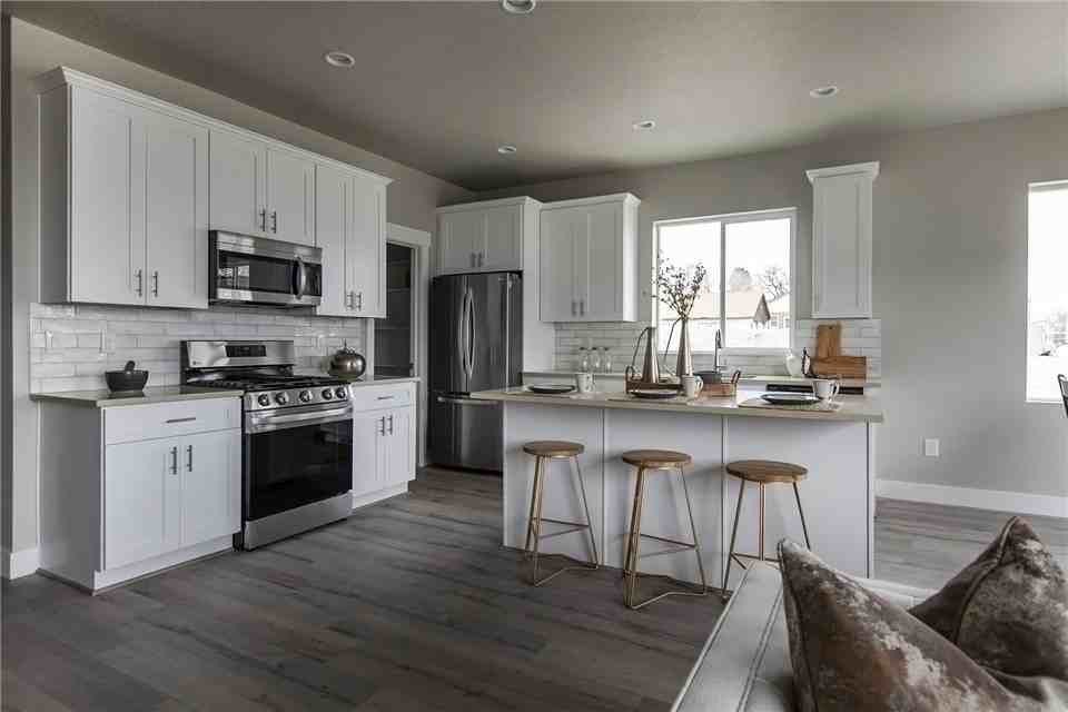 7646 S Waverly Hills Ln - Photo 6 of 21