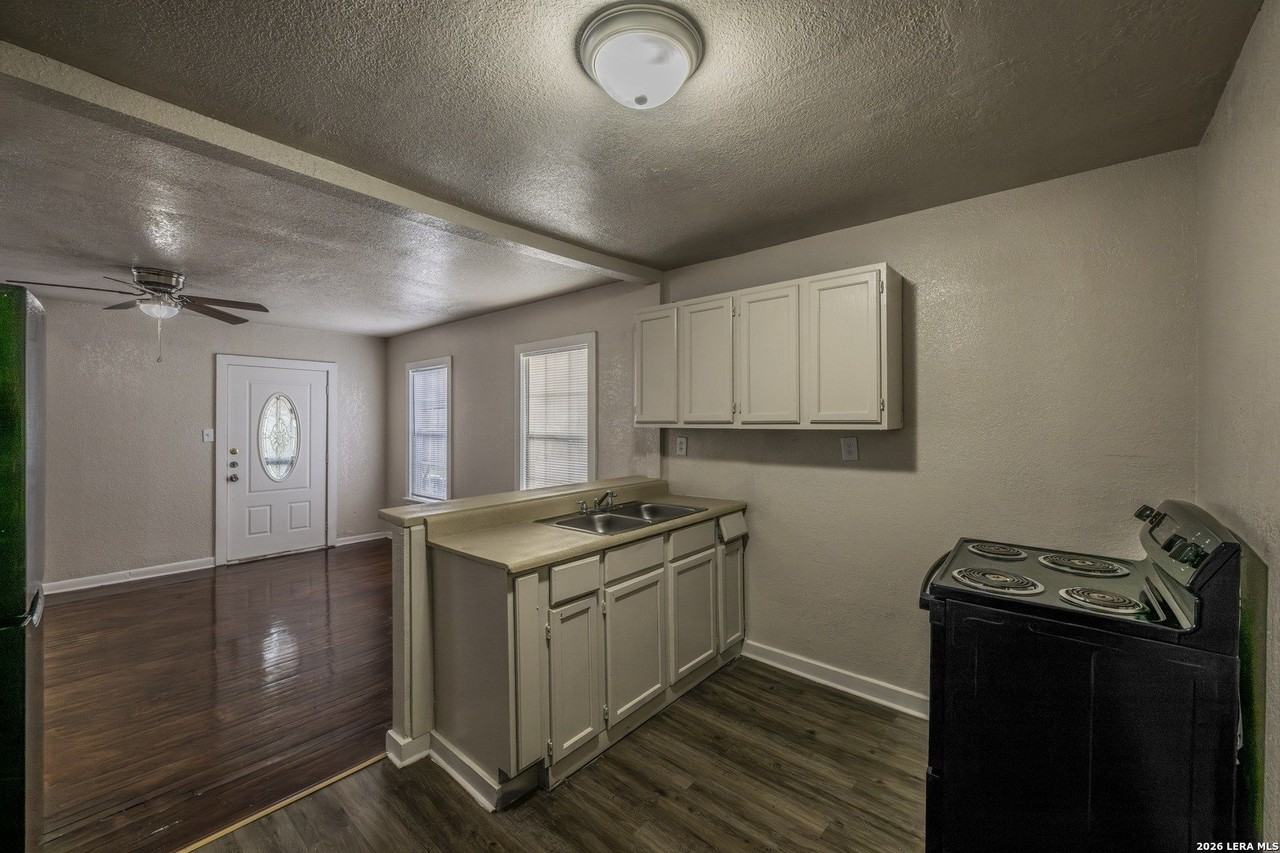 207 Bradford #1 - Photo 7 of 15