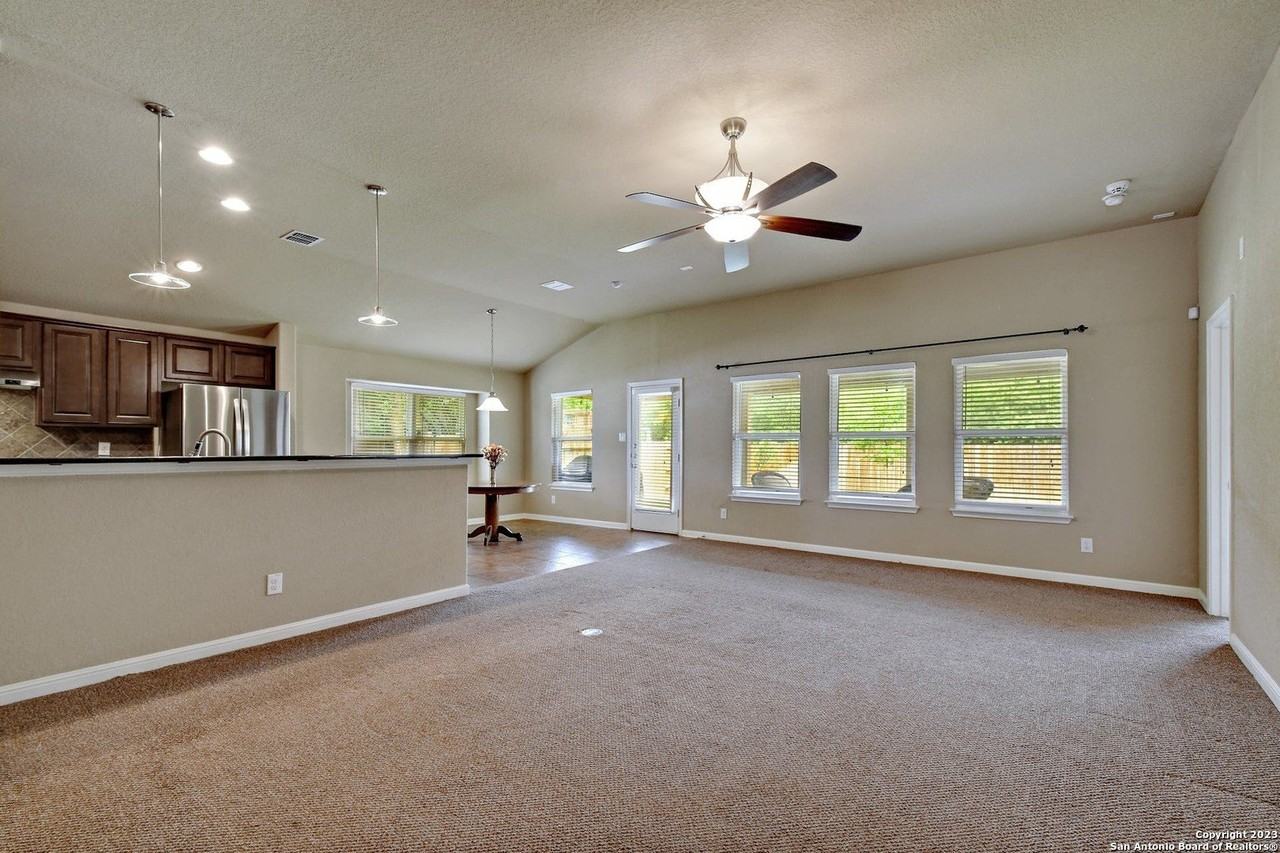 13307 Biltmore Lks - Photo 7 of 30