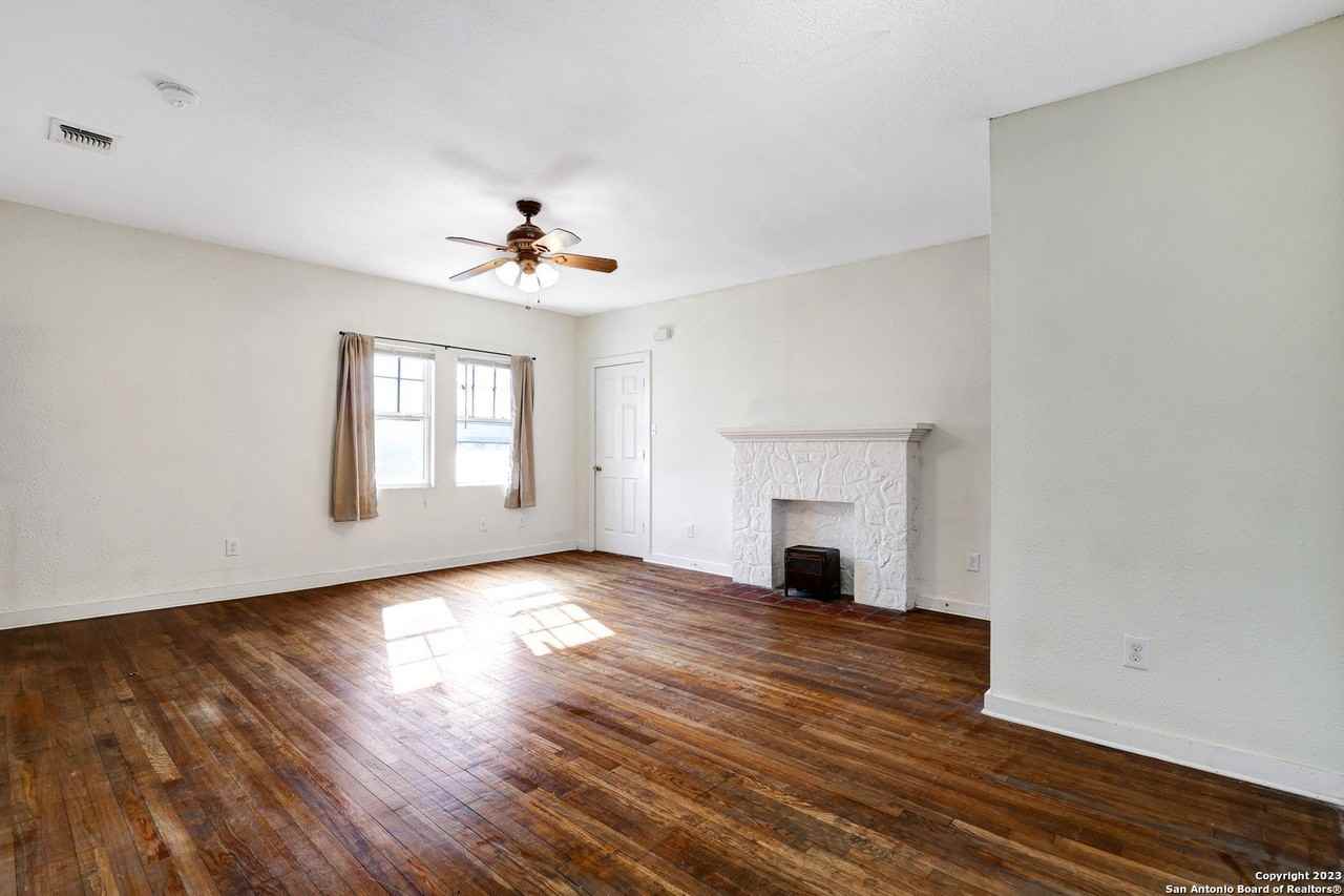 255 Natalen Ave Apt 201 - Photo 7 of 20