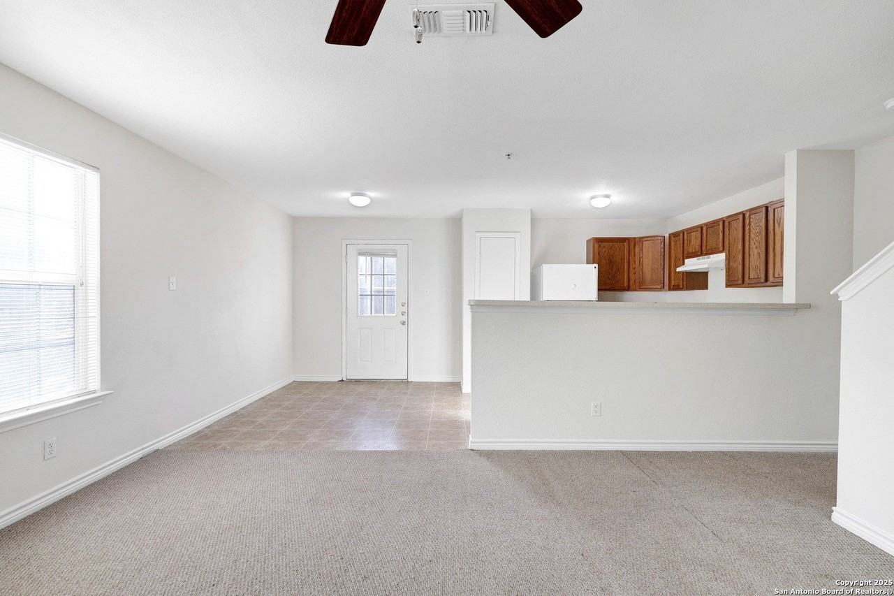 10023 Vasso Vw #1 - Photo 7 of 27