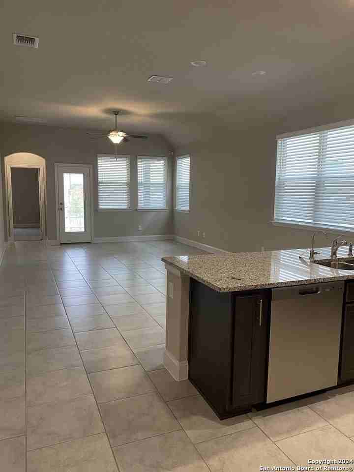 13242 Chanute Field Dr - Photo 6 of 20