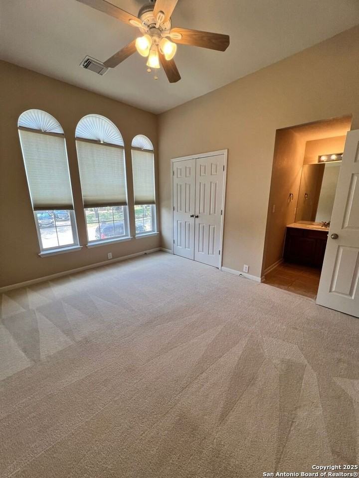 19220 Deer Elk Crst - Photo 5 of 16