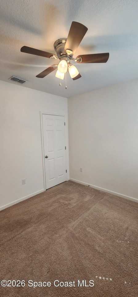 1957 Elkins Point Dr - Photo 7 of 27