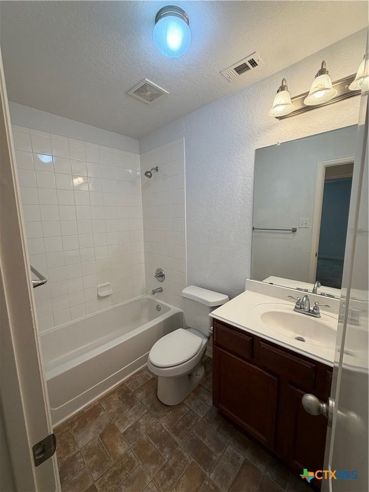 375 Primrose Way - Photo 7 of 11