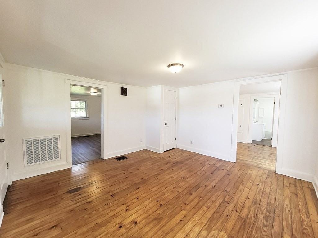 19095 Tandy Rd - Photo 3 of 20