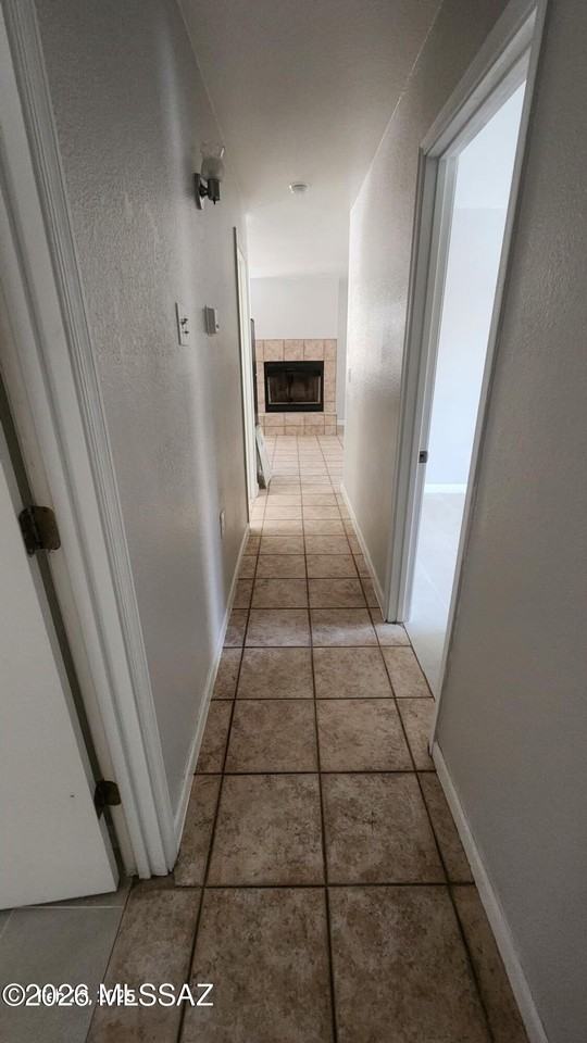 1370 N Sycamore Blvd - Photo 7 of 25