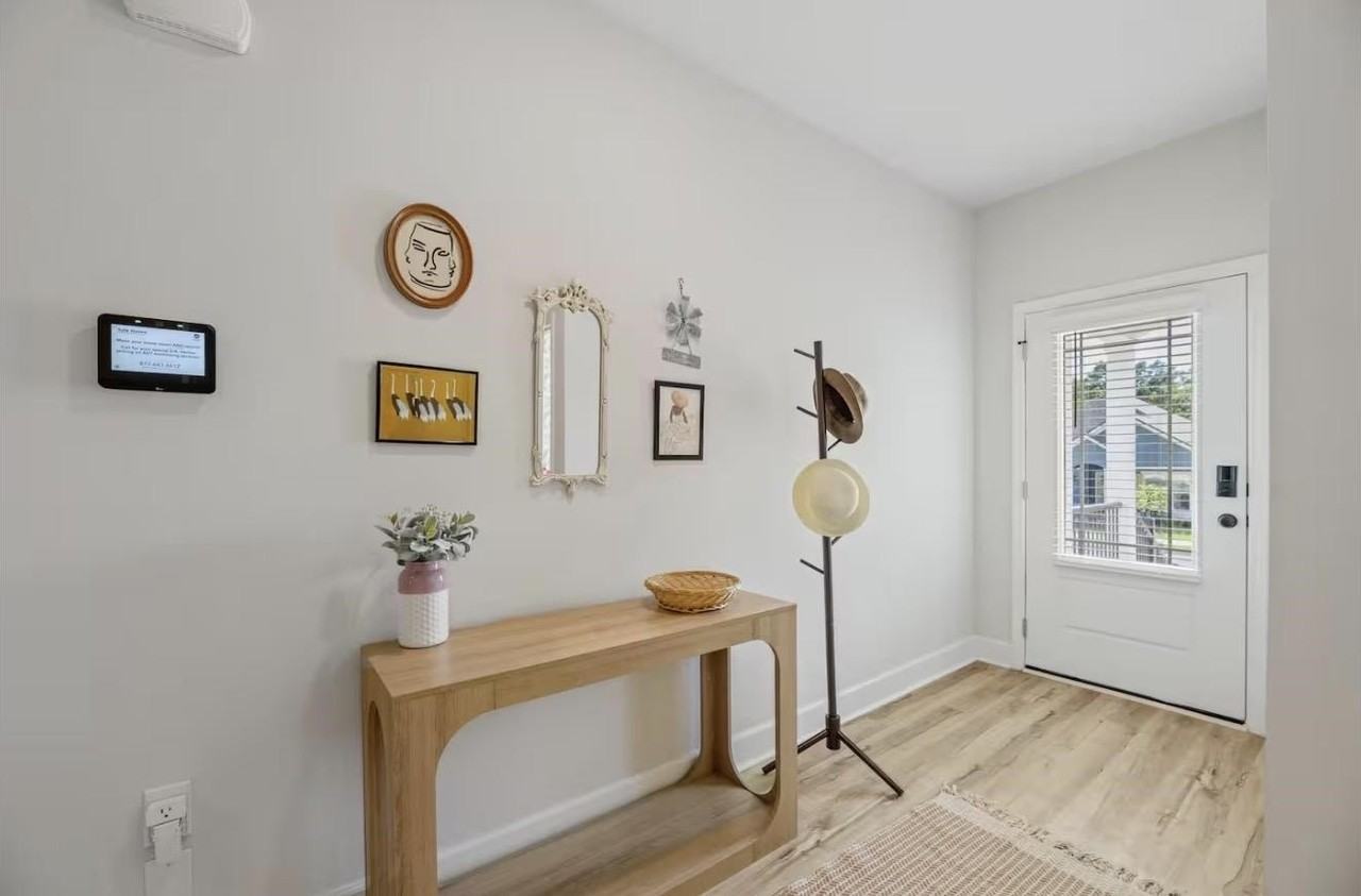 2047 Hansell Hill Dr - Photo 4 of 50