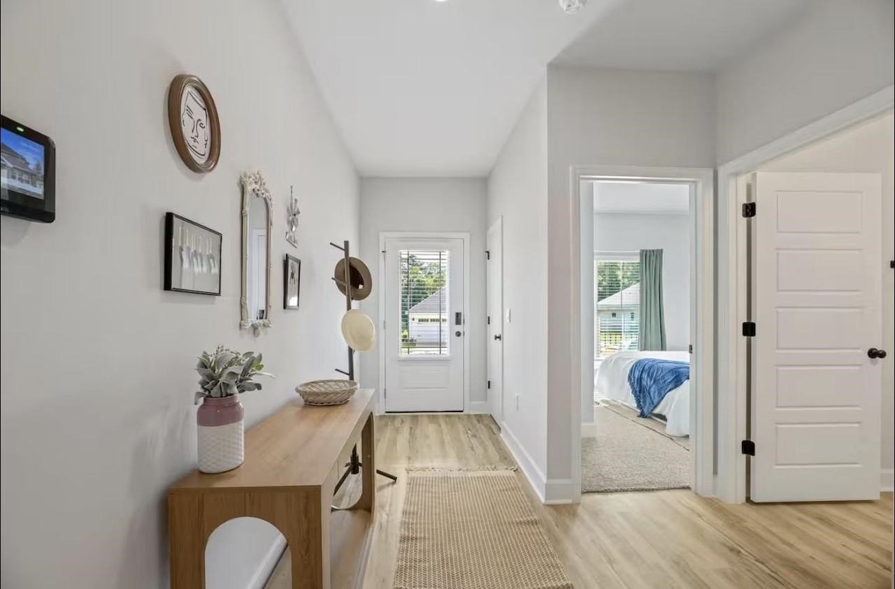 2047 Hansell Hill Dr - Photo 5 of 50