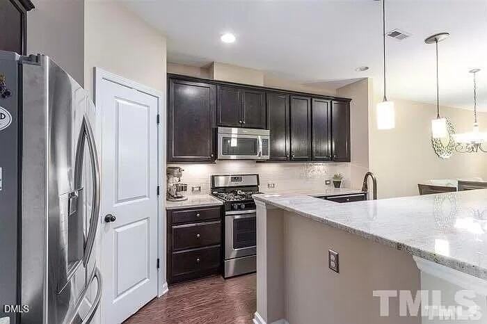 2436 Baslow Dr - Photo 7 of 21