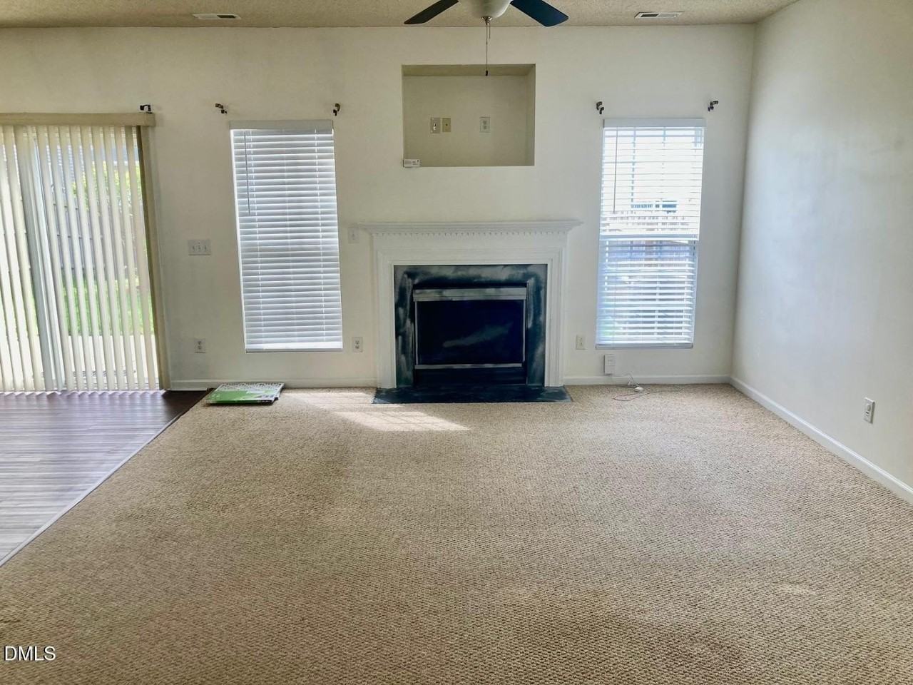 4457 Snowcrest Ln - Photo 2 of 8