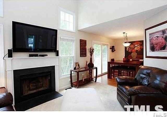 100 Iron Hill Dr - Photo 5 of 11