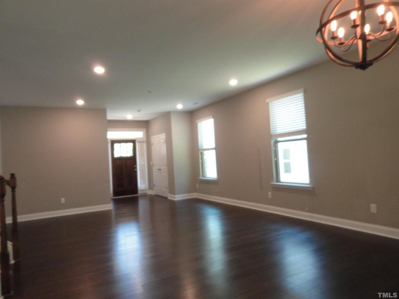 4013 Reunion Creek Pkwy - Photo 3 of 13