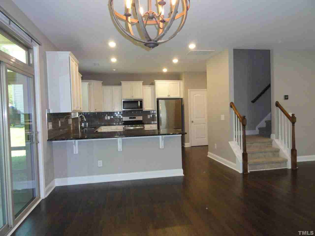 4013 Reunion Creek Pkwy - Photo 6 of 13