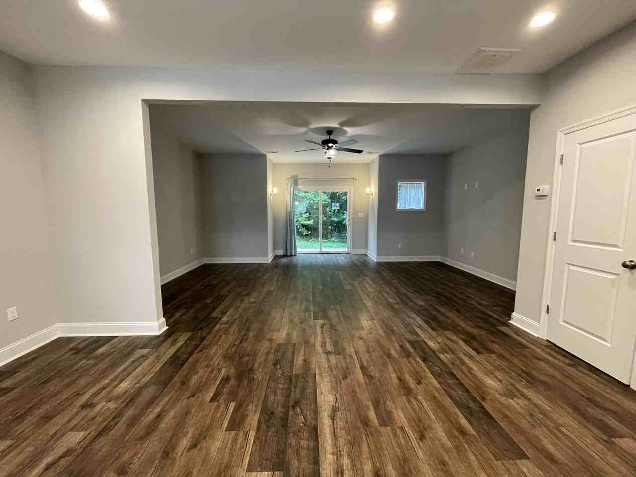 1178 Commonwealth Cir #1 - Photo 6 of 17