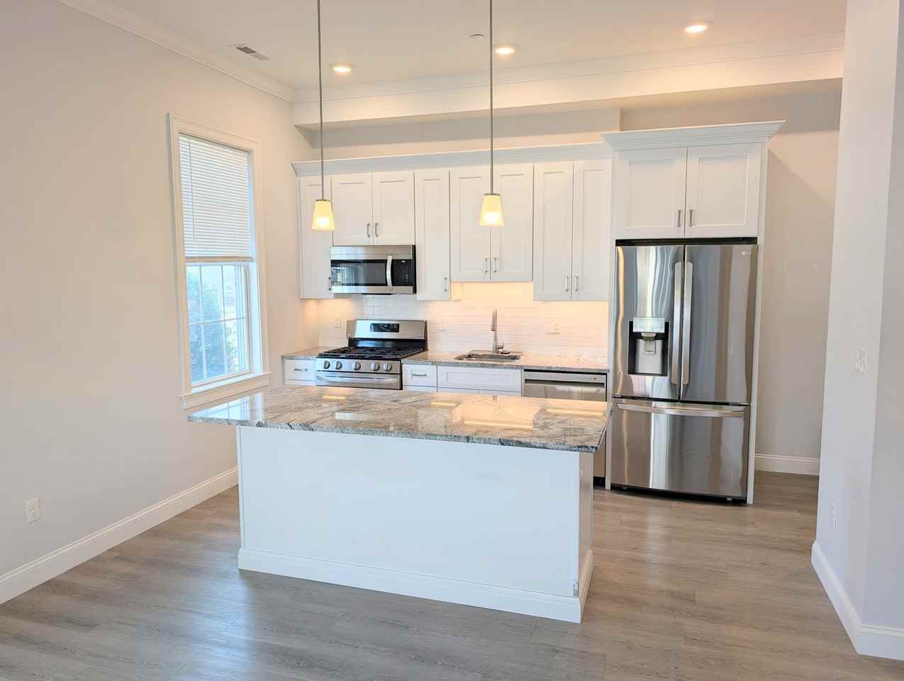 185 Willow Street #2 - Photo 3 of 19