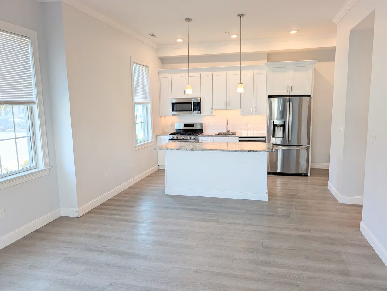 185 Willow Street #2 - Photo 4 of 19