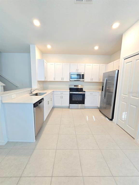 2646 Sunray Venus Way - Photo 5 of 22