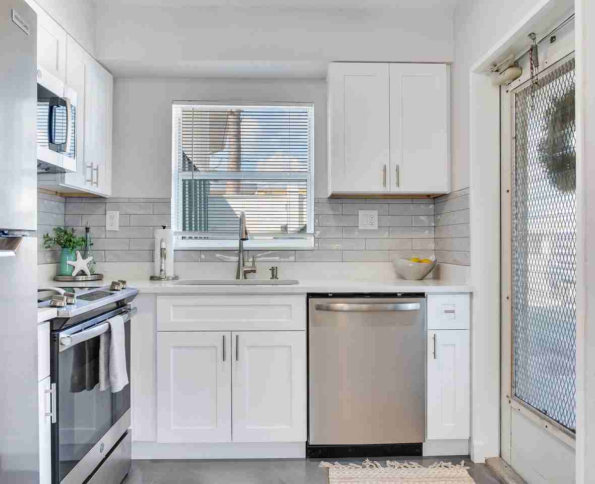 508 129th Ave E - Photo 4 of 42