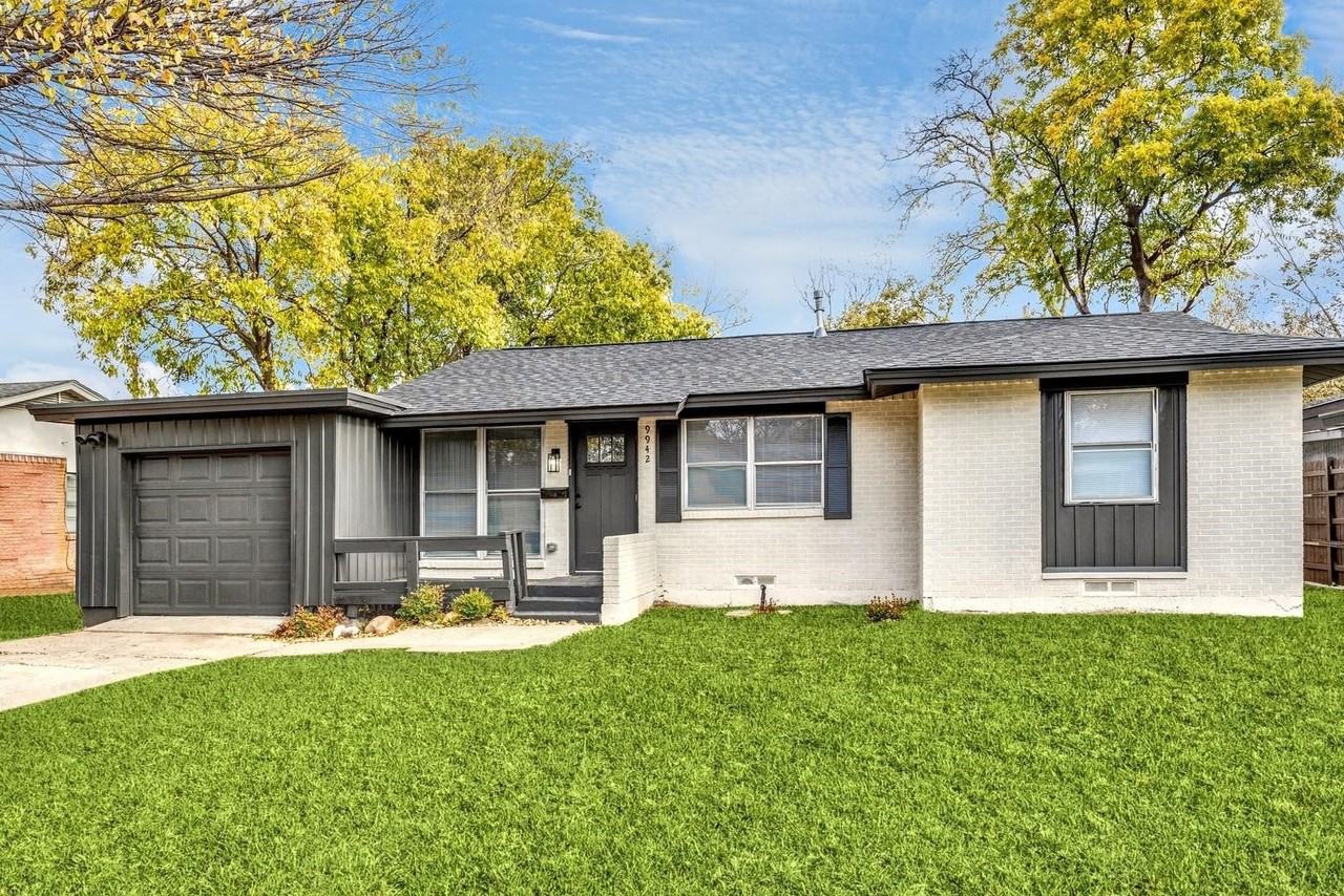 9942 Santa Garza Dr
