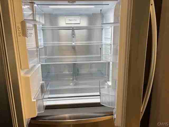 69 1/2 Syracuse St - Photo 6 of 13