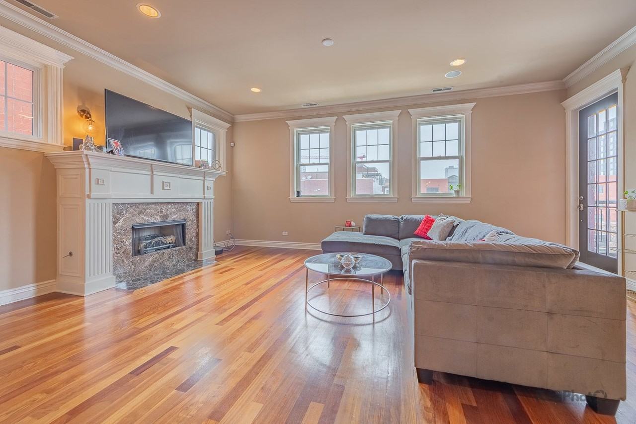 1148 W Monroe St - Photo 3 of 28