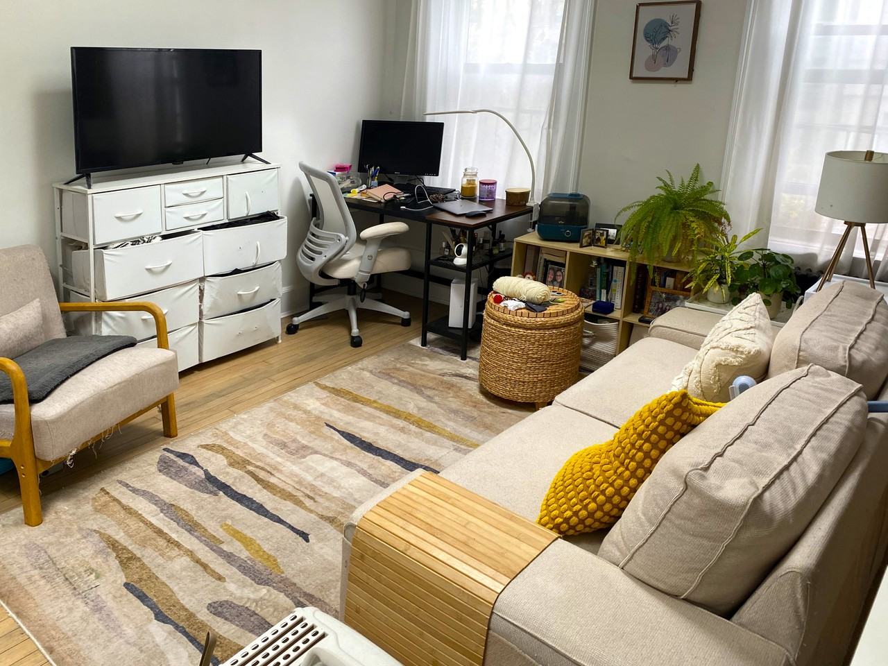 188 W 9th St ## 3f - Photo 4 of 6