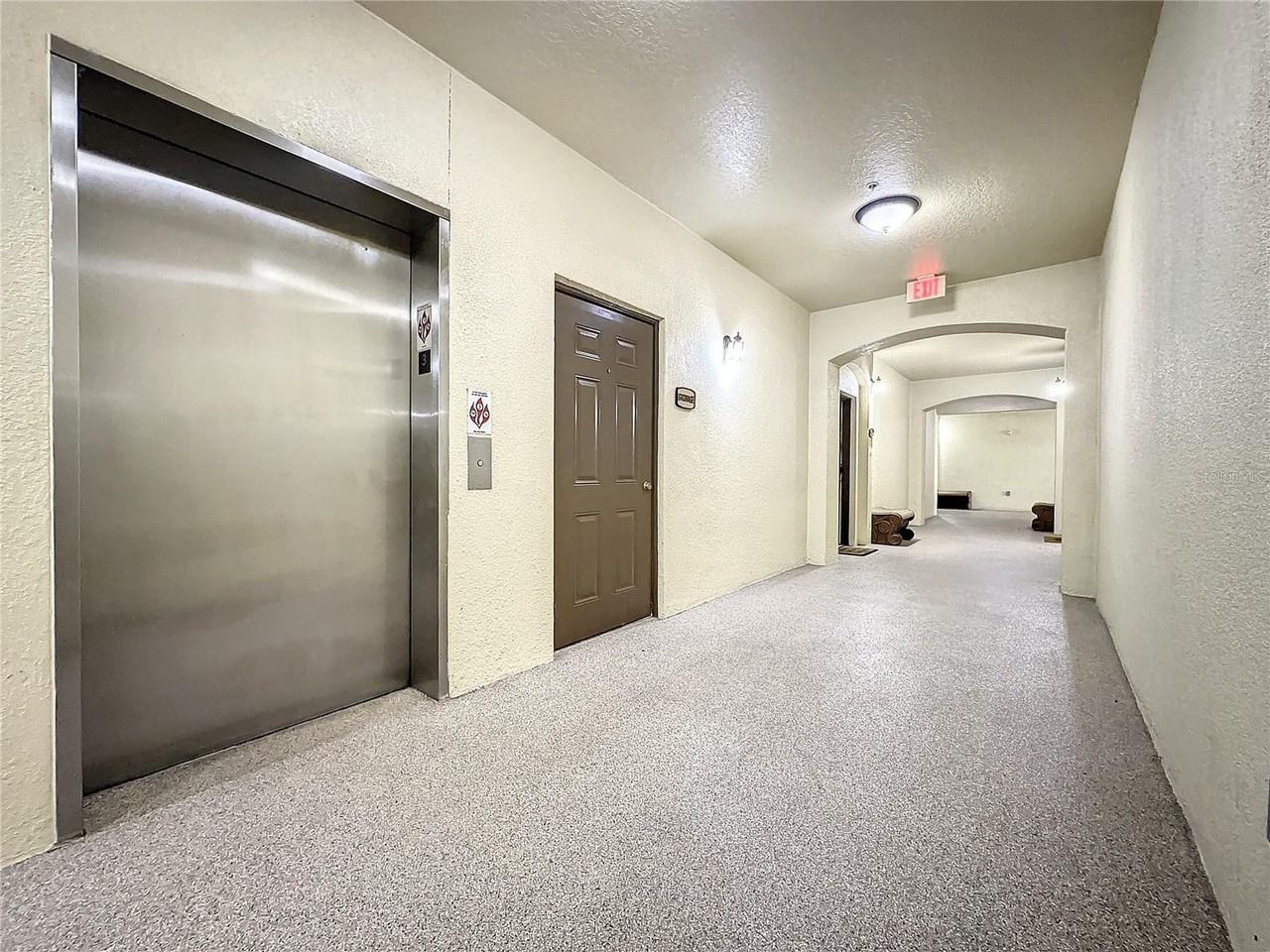 11564 Mizzon Dr - Photo 3 of 28