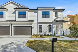 featured image of 3012 S Esperanza Ave